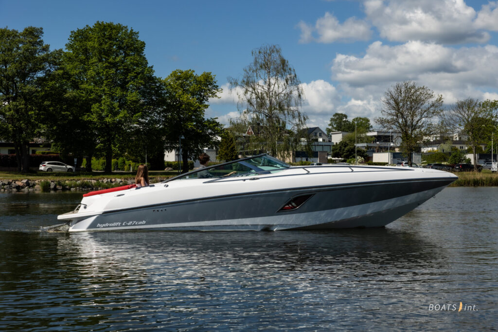 Hydrolift C27 Cab for sale by Boats Int. AB