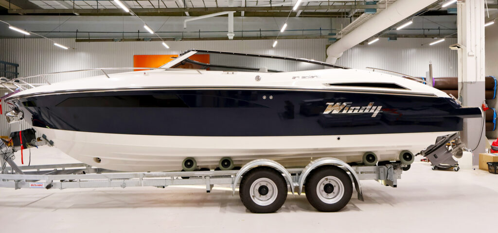 Windy 27 Solano for sale by Boats Int.AB